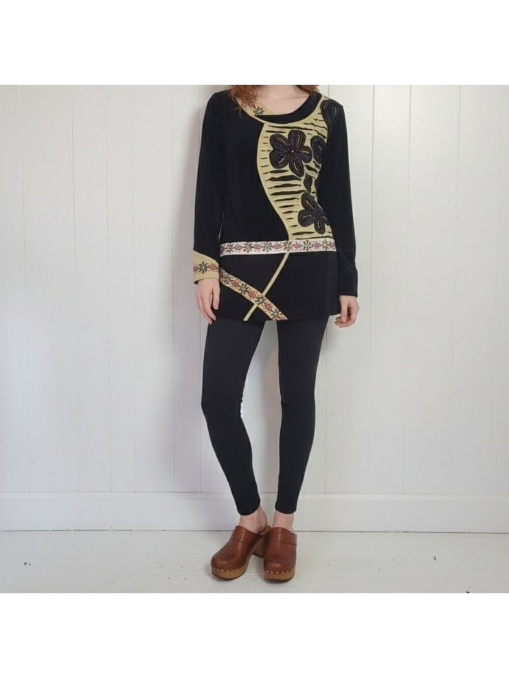 Leopards & Roses Black Velvet Tunic Top Long Sleeve Size Medium Hippie Bohemian